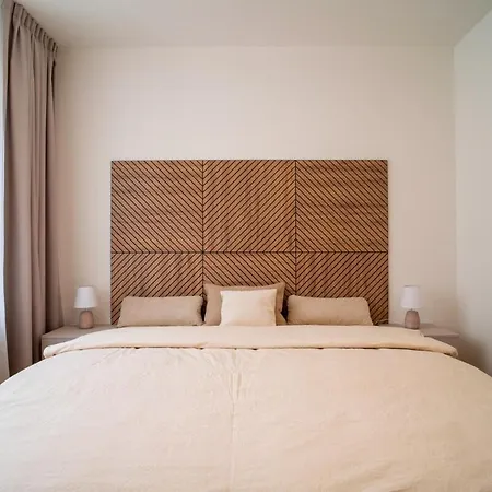 Elegant 2-bedroom * Μπρατισλάβα