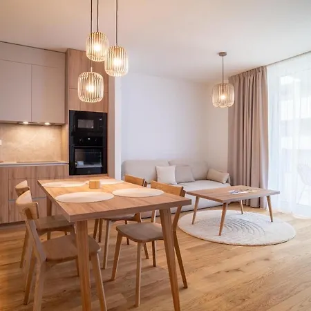 Apartmán Elegant 2-bedroom Bratislava