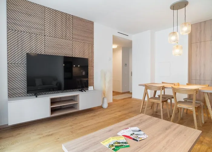 Apartament Elegant 2-bedroom *