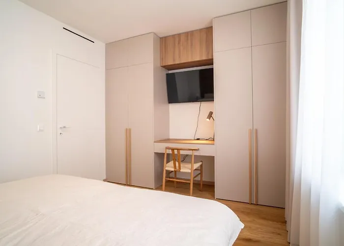 Elegant 2-bedroom Apartament