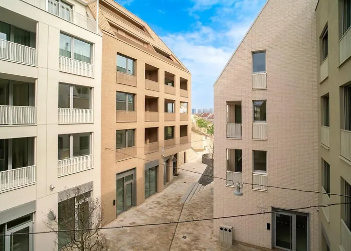 Apartment Elegant 2-bedroom