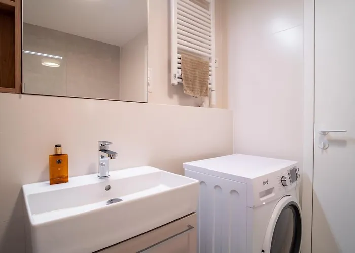 Apartment Elegant 2-bedroom Bratislava