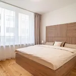 Elegant 2-bedroom