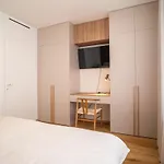 Elegant 2-bedroom Apartment